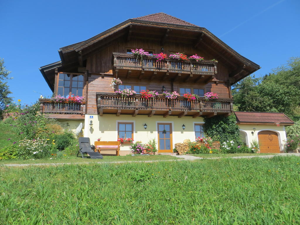 Ferienwohnung Brigitte Perner Nussdorf am Attersee Exterior foto